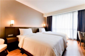 The Hotel at Acqua Novotel Suites Tower 2